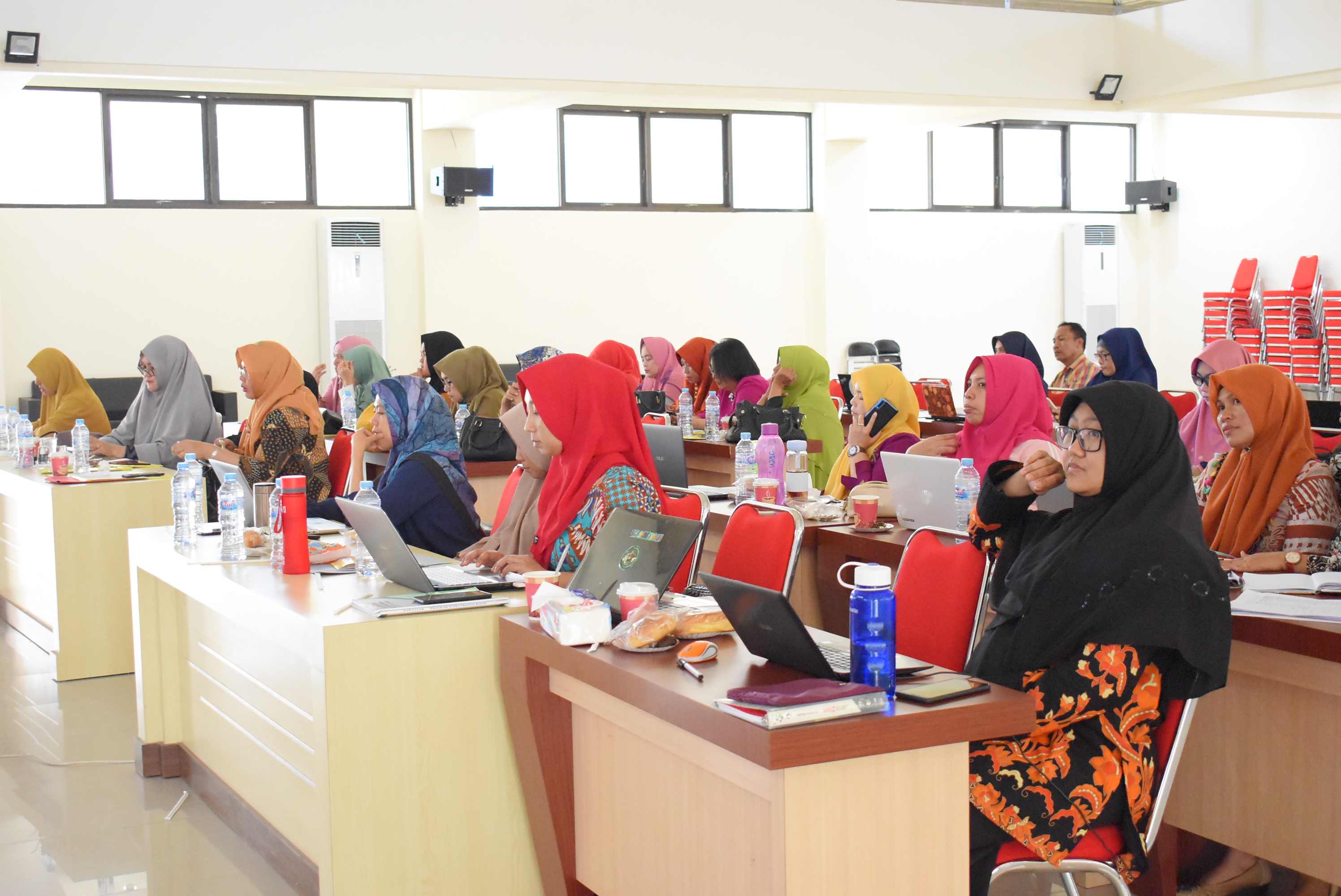 Workshop Penyusunan Kurikulum Profesi Bidan